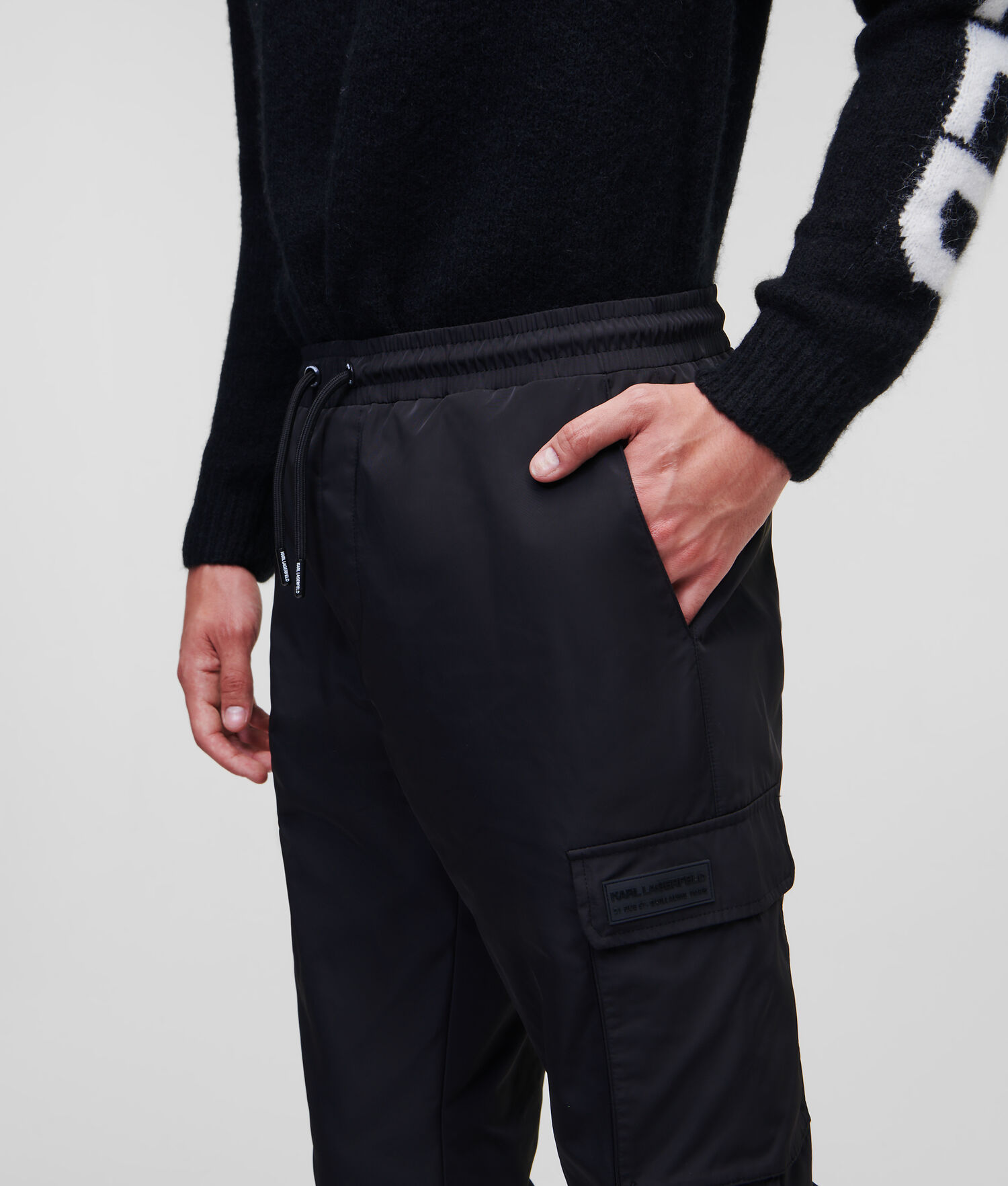 Black Men's Karl Lagerfeld Cargo Pants | TH612NXVE