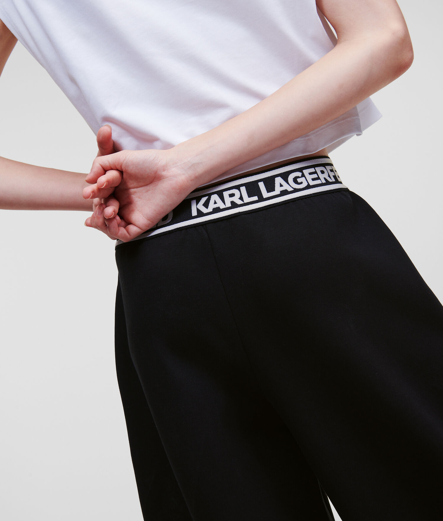 Black Women's Karl Lagerfeld Karl Logo Culottes Pants | TH470WGRJ