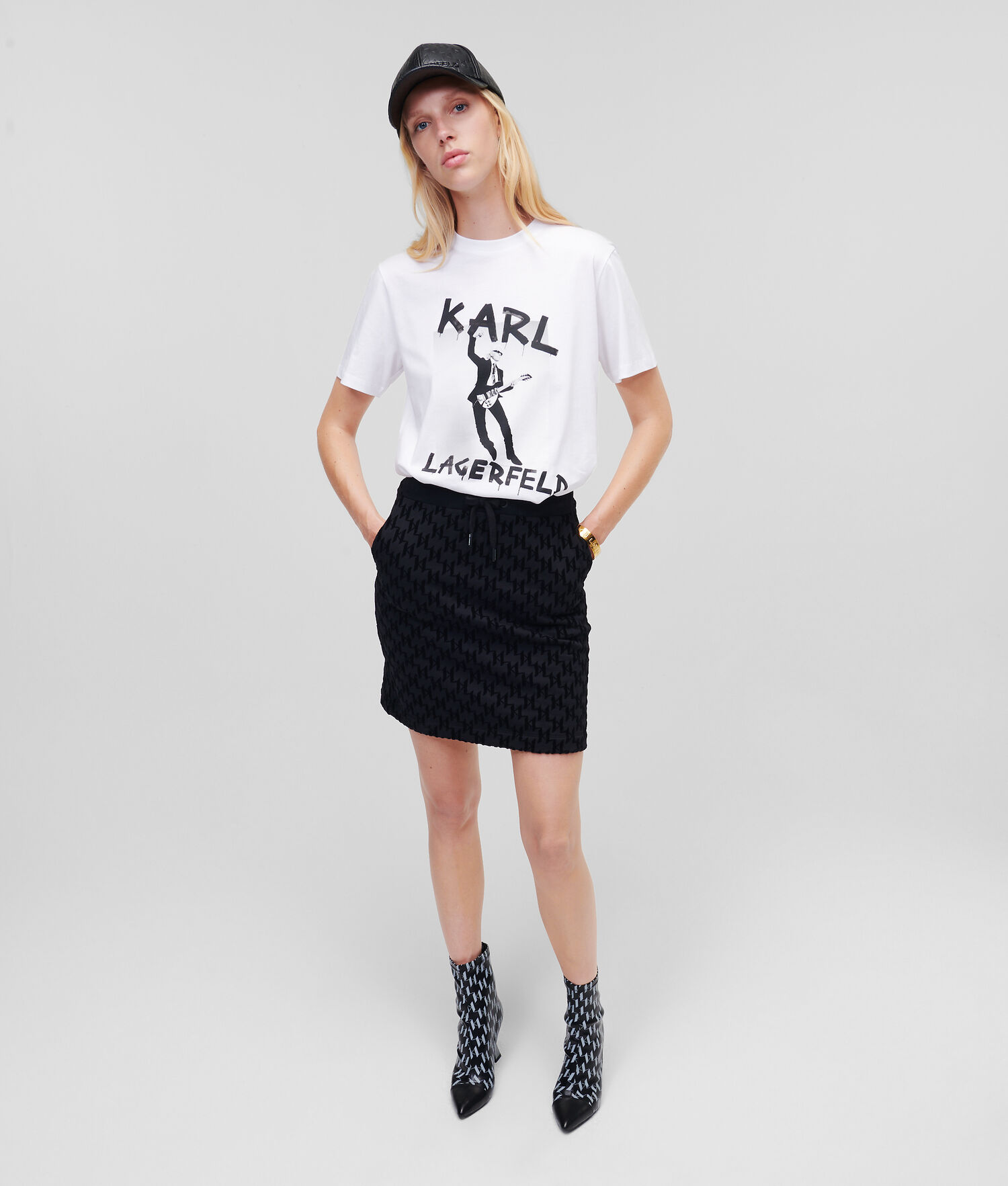 White Women's Karl Lagerfeld Karl Series Oversized T-Shirts | TH703NADT